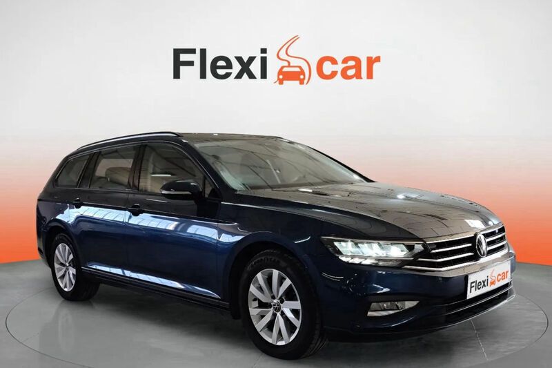 Azul Usado 2020 VW Passat Business Familiar | 16.790 € (Buen precio) - Imagen 1/4