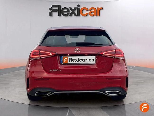 Usado Mercedes A180 116 CV (85 kW) 2019 Rojo