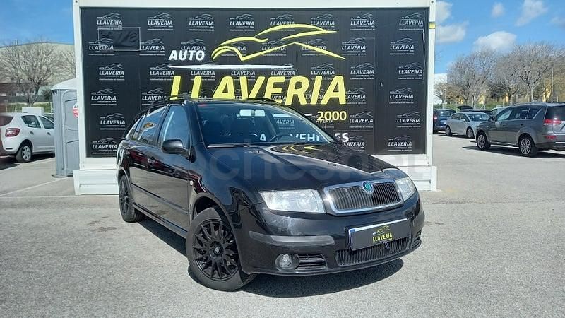Usado Skoda Fabia 80 CV (58 kW) 2006 Negro Familiar