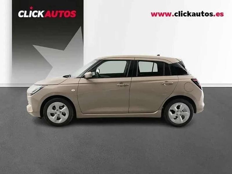 Usado Suzuki Swift 83 CV (61 kW) 2025 Beige Utilitario