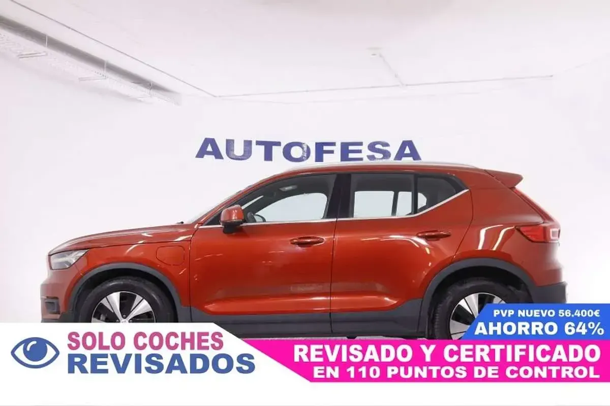 Usado Volvo XC40 Inscription 261 CV (191 kW) 2021 Rojo SUV