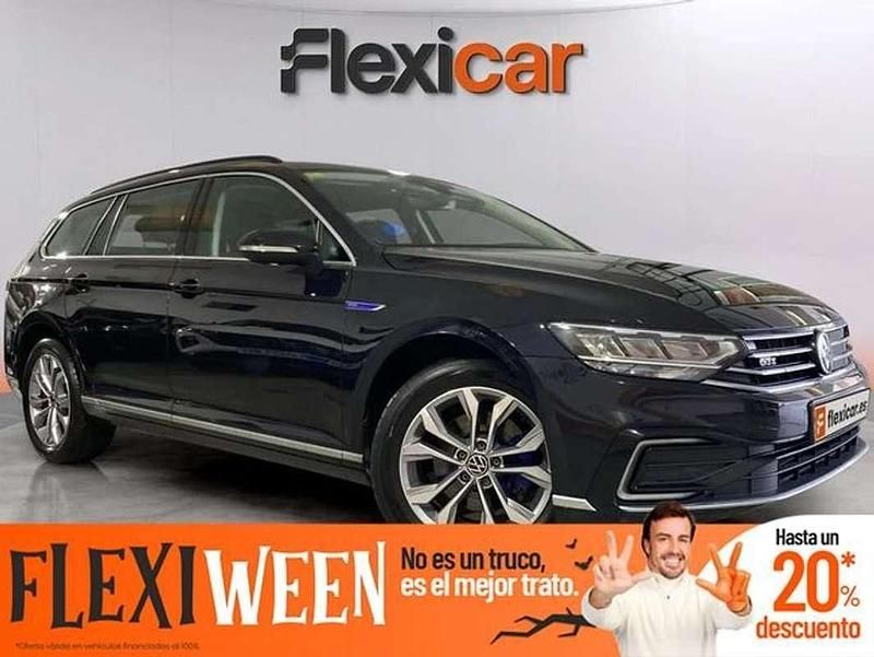 Negro Usado 2021 VW Passat GTE Familiar | 19.470 € - Imagen 1/4