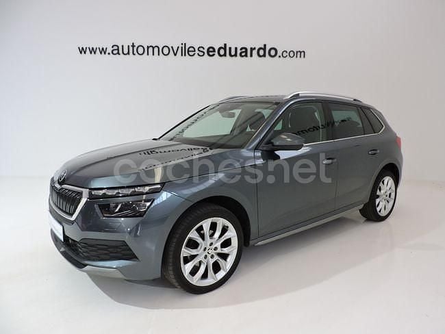 Gris / plata Usado 2020 Skoda Kamiq Style SUV | 19.400 € (Precio justo) - Imagen 1/4