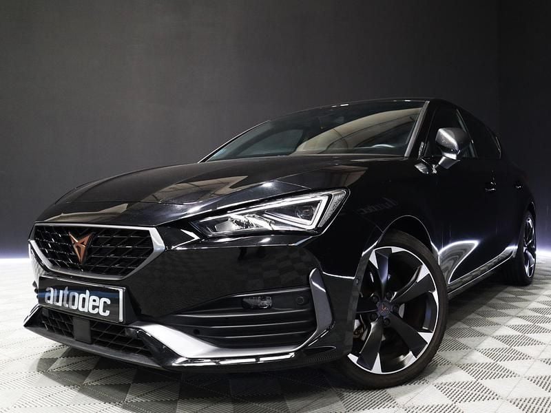 Usado Cupra Leon 150 CV (110 kW) 2024 Negro