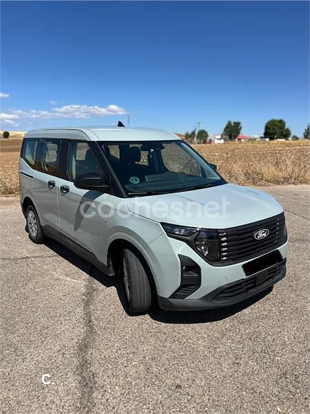 Verde Usado 2024 Ford Tourneo Courier Trend Monovolumen | 22.000 € - Imagen 1/4