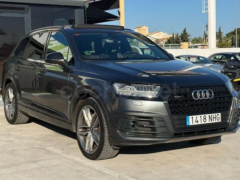 Usado Audi Q7 S-Line 272 CV (200 kW) 2017 Gris / plata SUV