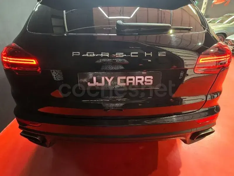Usado Porsche Cayenne S 385 CV (283 kW) 2016 Negro SUV