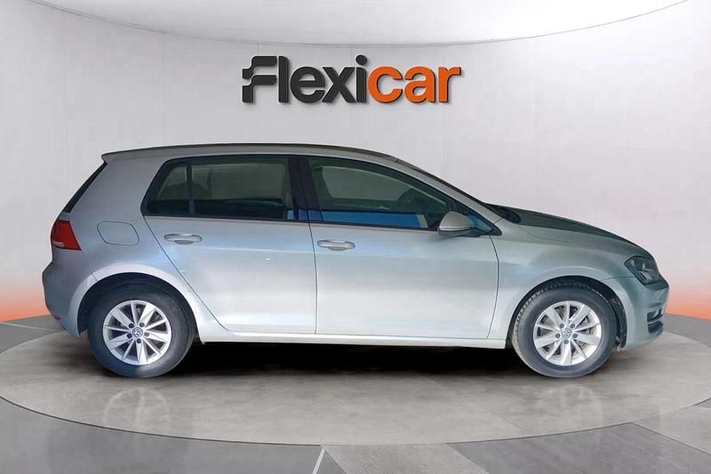 Usado VW Golf VII Advance 111 CV (81 kW) 2016 Gris Berlina