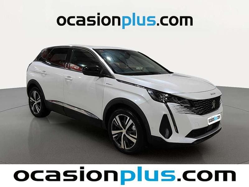 Usado Peugeot 3008 Allure 156 CV (114 kW) 2023 Blanco Monovolumen