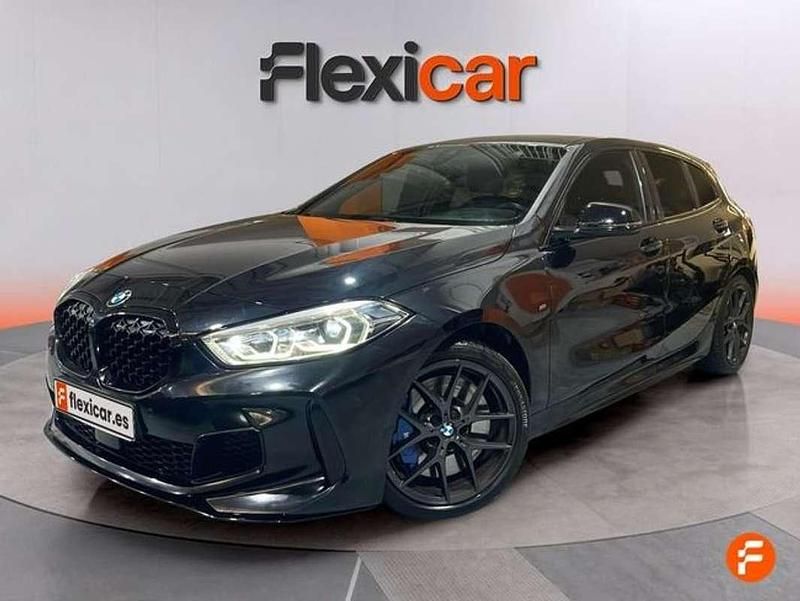 Usado BMW M135 306 CV (225 kW) 2022 Negro Utilitario