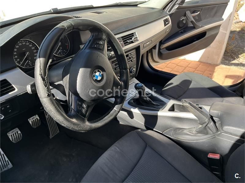 Usado BMW 320 177 CV (130 kW) 2009 Blanco Berlina