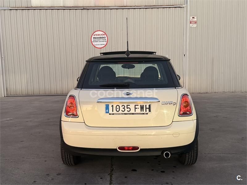 Usado Mini Cooper D 110 CV (80 kW) 2007 Blanco Utilitario