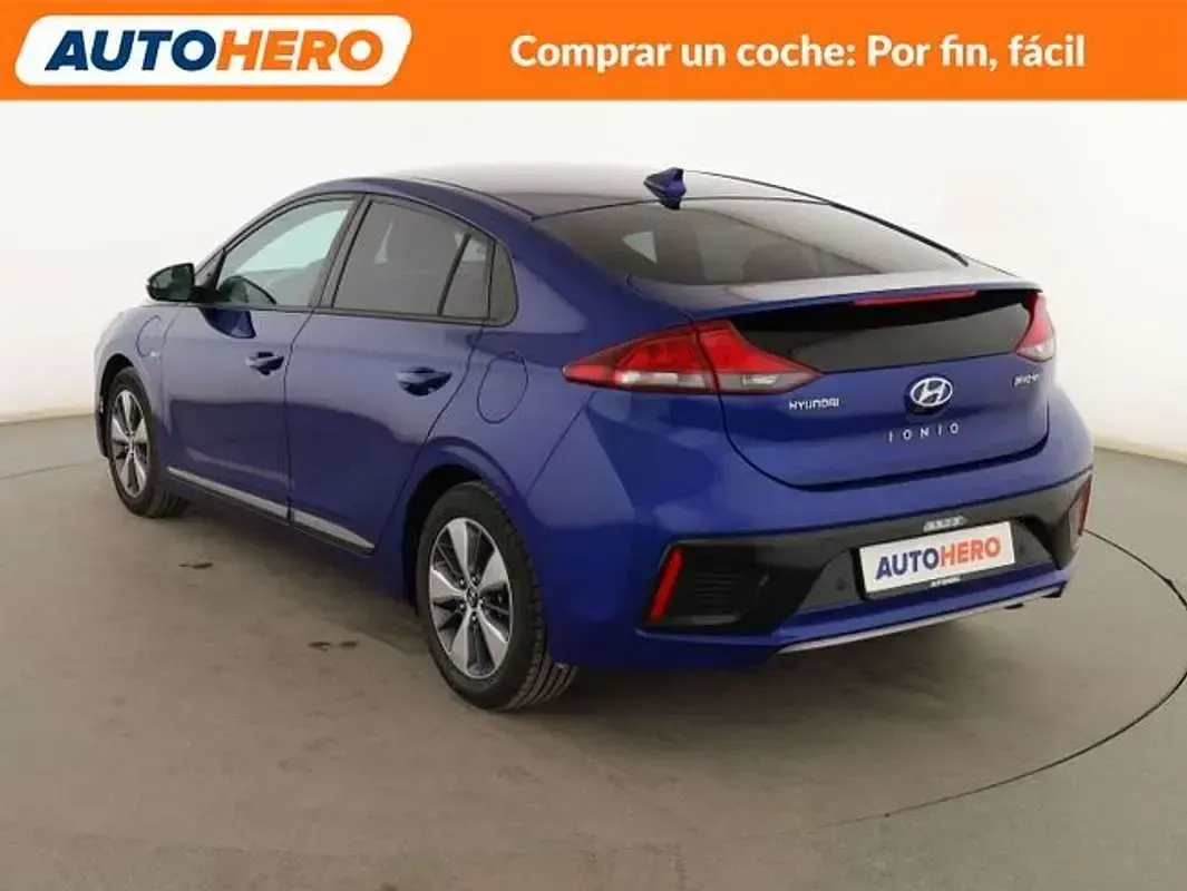Usado Hyundai Ioniq 141 CV (103 kW) 2018 Azul Utilitario