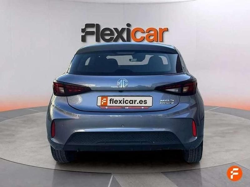 Usado MG MG3 Comfort 195 CV (143 kW) 2025 Gris Utilitario
