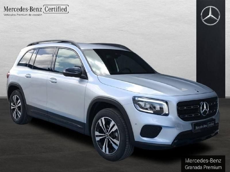 Usado Mercedes GLB200 163 CV (119 kW) 2021 Gris / plata SUV