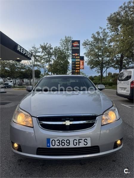 Gris / plata Usado 2008 Chevrolet Epica Berlina | 3499 € (Precio justo) - Imagen 1/4
