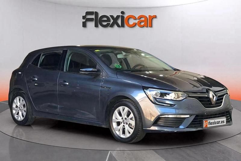 Usado Renault Mégane IV Business 140 CV (102 kW) 2020 Gris Utilitario