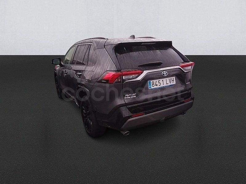 Usado Toyota RAV4 Hybrid Style 218 CV (160 kW) 2022 Gris / plata SUV