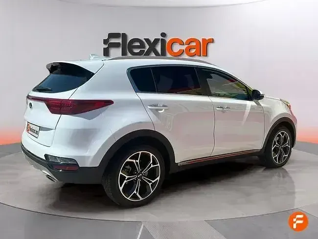 Usado Kia Sportage GT-Line 177 CV (130 kW) 2019 Blanco SUV