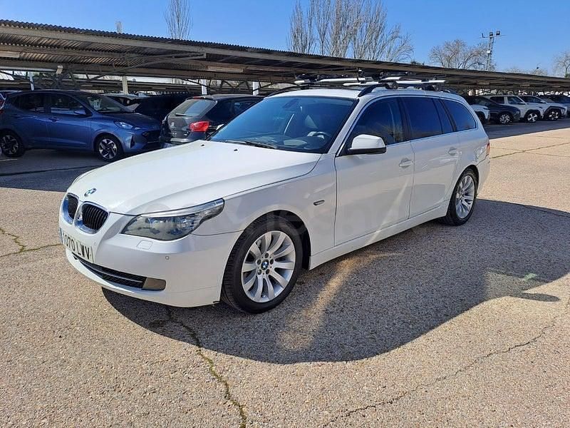 Usado BMW 520 177 CV (130 kW) 2009 Blanco Familiar