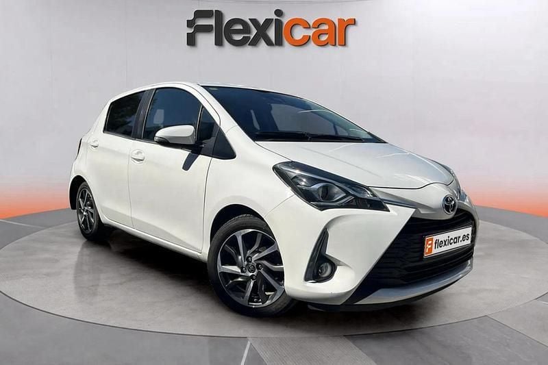 Blanco Usado 2020 Toyota Yaris Berlina | 12.990 € (Super precio) - Imagen 1/4