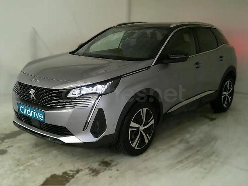 Usado Peugeot 3008 GT 130 CV (95 kW) 2023 Gris / plata SUV