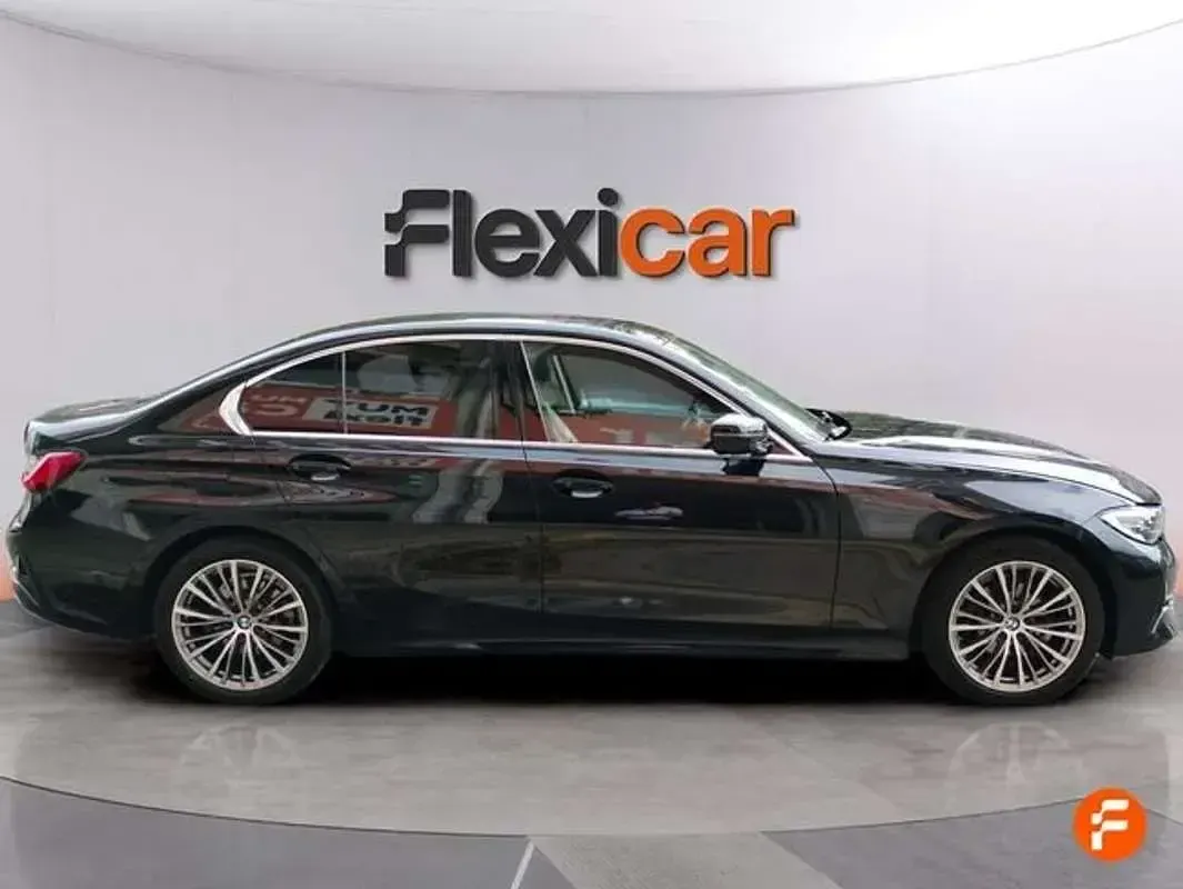 Usado BMW 318 150 CV (110 kW) 2020 Negro Berlina