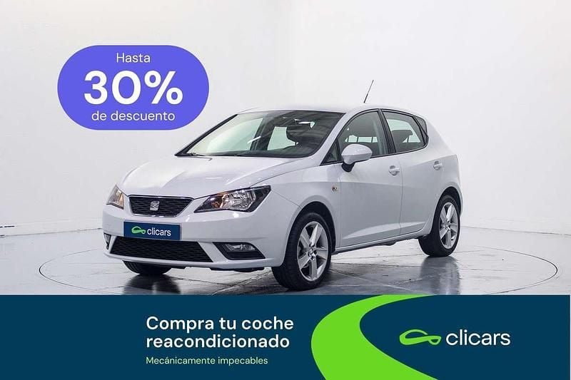 Usado Seat Ibiza Style 86 CV (63 kW) 2013 Blanco Utilitario