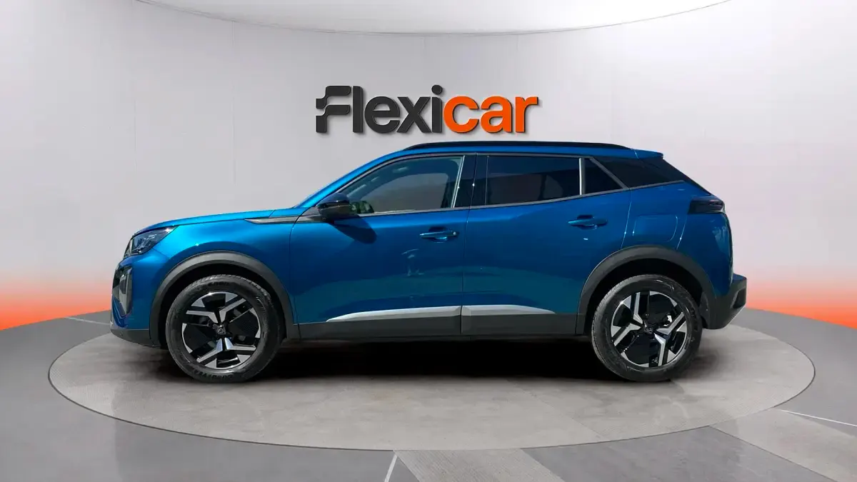 Usado Peugeot 2008 Allure 101 CV (74 kW) 2025 Azul SUV
