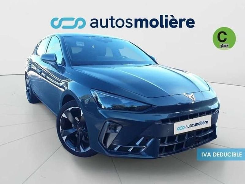 Usado Cupra Leon 150 CV (110 kW) 2025 Gris Utilitario