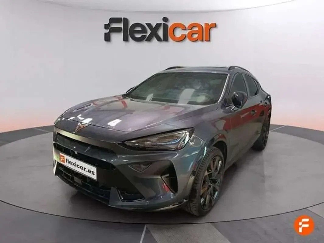 Usado Cupra Formentor 150 CV (110 kW) 2024 Gris SUV