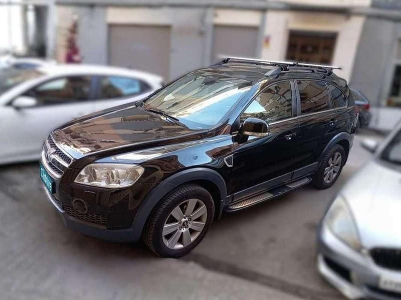 Usado Chevrolet Captiva LS 150 CV (110 kW) 2007 Negro SUV