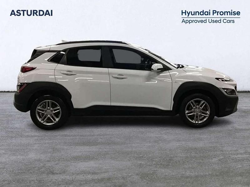 Usado Hyundai Kona 120 CV (88 kW) 2022 Blanco SUV