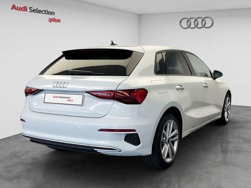 Usado Audi A3 Advanced Plus 150 CV (110 kW) 2023 Blanco Berlina