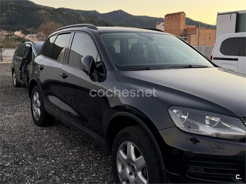 Usado VW Touareg 239 CV (175 kW) 2011 Negro SUV