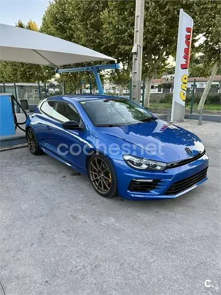 Usado VW Scirocco R-line 180 CV (132 kW) 2016 Azul Coupe