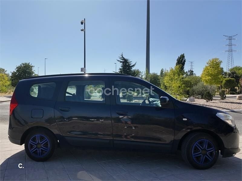 Azul Usado 2015 Dacia Lodgy Lauréate Monovolumen | 8200 € (Precio justo) - Imagen 1/4