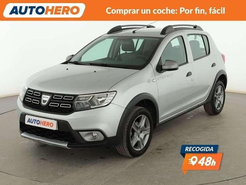 Begagnad Dacia Sandero Stepway 90 HK (66 kW) 2017 Grå Halvkombi
