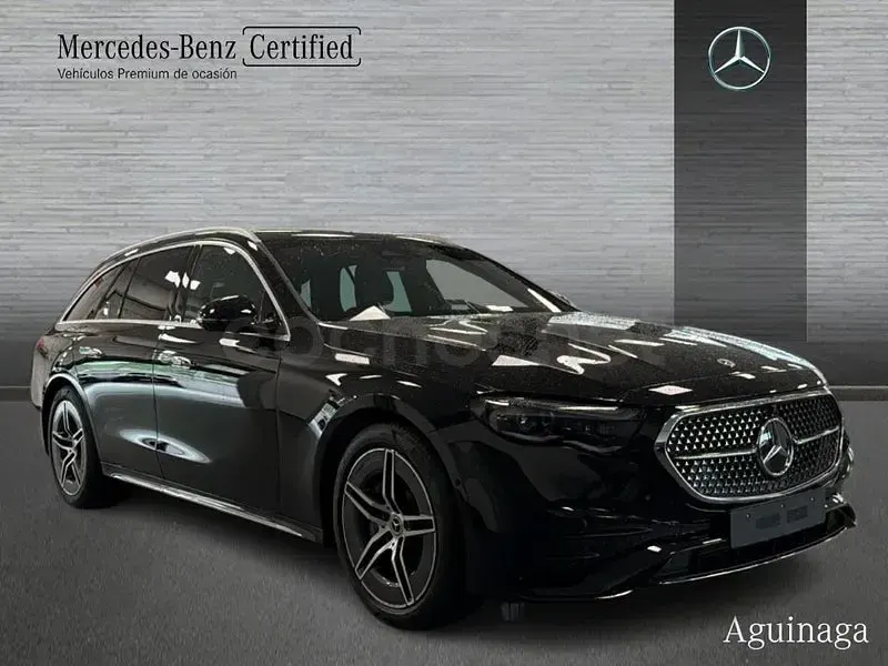 Nuevo Mercedes E300 313 CV (230 kW) 2026 Negro Familiar
