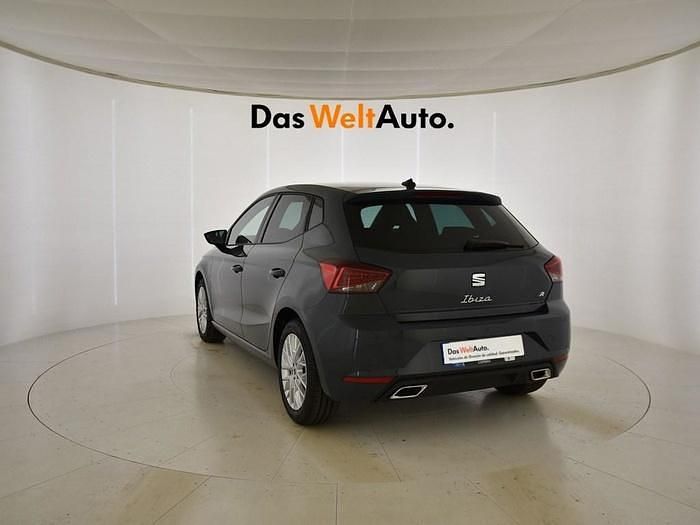 Usado Seat Ibiza FR 115 CV (84 kW) 2025 Gris