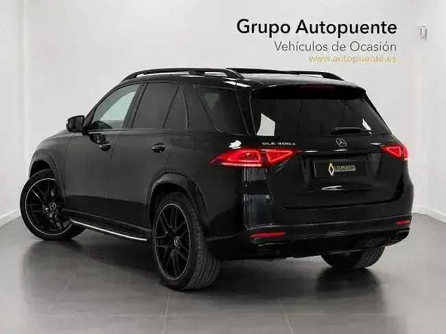 Usado Mercedes GLE300 AMG 245 CV (180 kW) 2019 Negro SUV