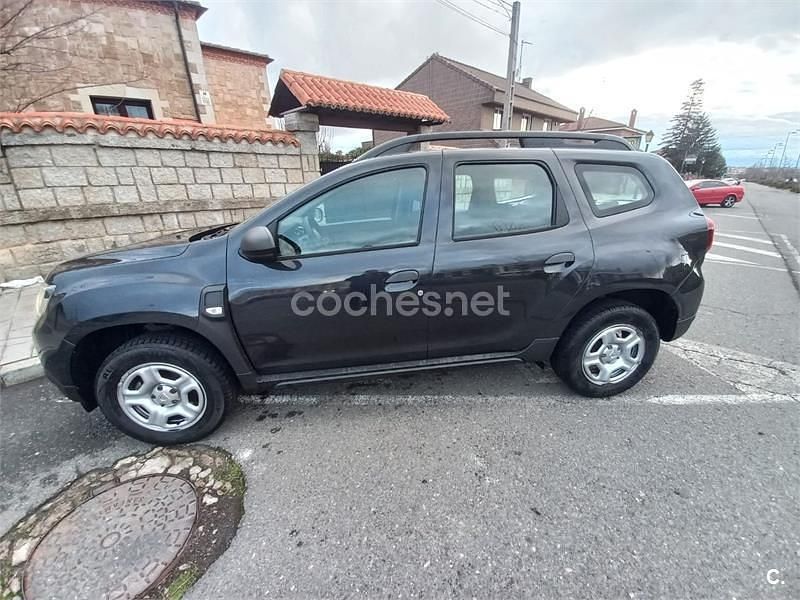Usado Dacia Duster Comfort 115 CV (84 kW) 2021 Negro SUV