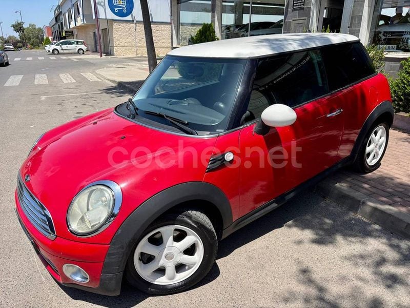 Rojo Usado 2008 Mini Cooper D Utilitario | 6499 € (Precio justo) - Imagen 1/4