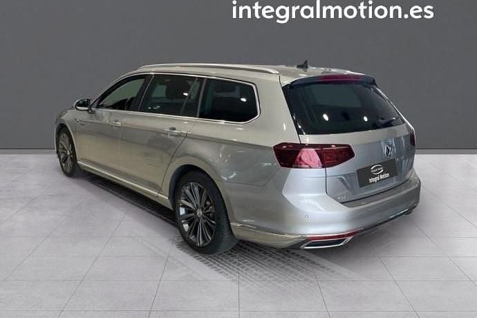 Usado VW Passat Business 156 CV (114 kW) 2020 Familiar