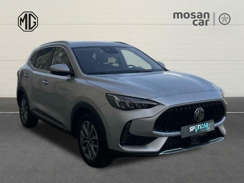 Usado MG HS Comfort 162 CV (119 kW) 2024 Plata SUV