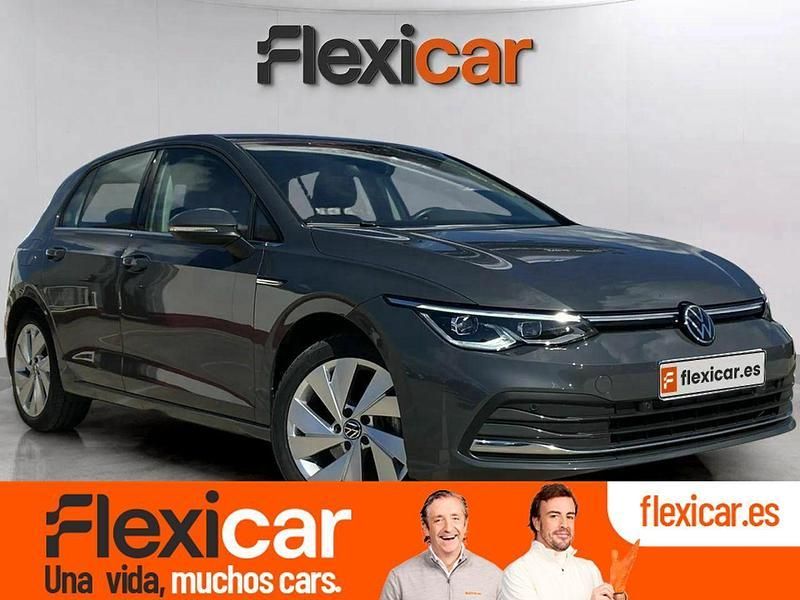 Gris / plata Usado 2021 VW Golf VIII Style Berlina | 20.390 € (Buen precio) - Imagen 1/4
