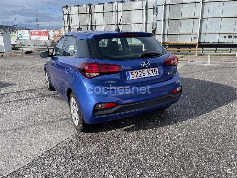 Usado Hyundai i20 100 CV (73 kW) 2019 Azul Berlina