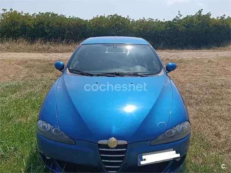 Usado Alfa Romeo 147 120 CV (88 kW) 2006 Azul Utilitario