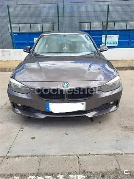 Usado BMW 318 143 CV (105 kW) 2012 Marrón Berlina