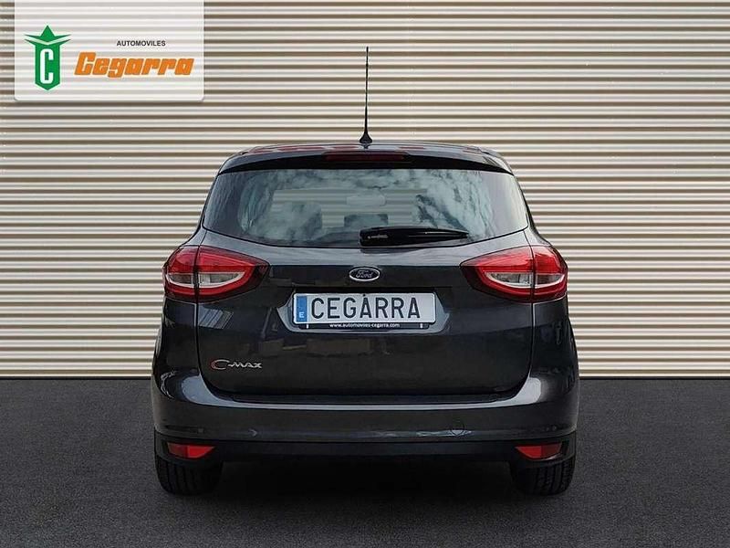 Usado Ford C-MAX Trend+ 120 CV (88 kW) 2017 Gris Monovolumen